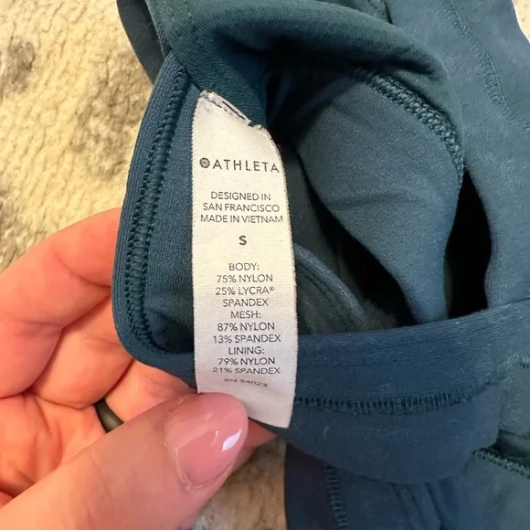 Athleta Shakti Garment Wash Bra Size Small - Picture 6 of 6